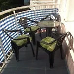 Apartment Adoria *